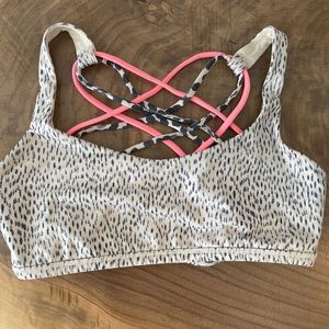 Lululemon Free to be Wild Sports Bra